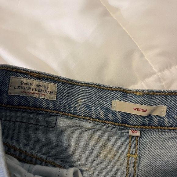 levi wedge jeans - Picture 4 of 4